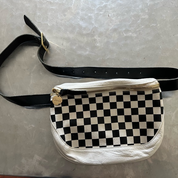Clare V. Belt Bag - Picture 5 of 9
